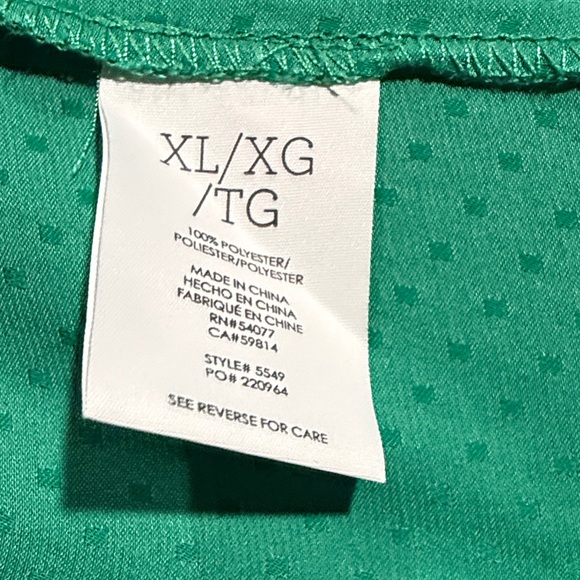 CAbi Green Sleeveless Blouse - Picture 4 of 5